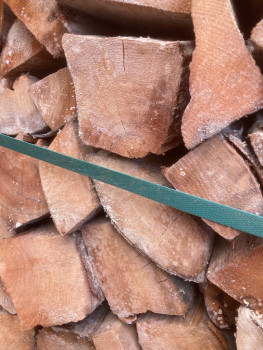 B-Ware - 5,6 SRM Buchenholz in 33cm Holzlänge, trocken als loses Schüttgut